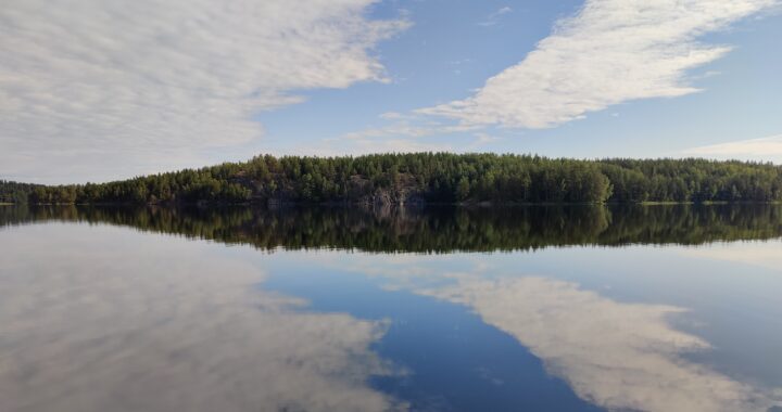 Kuin lastu laineilla 2