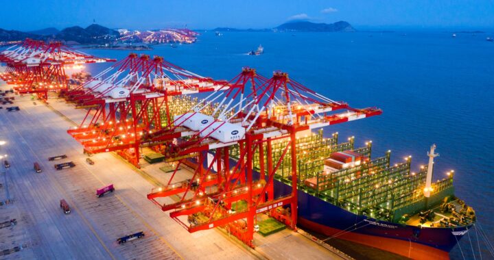 Saksa uskollisesti NATO-linjalla suhteissaan Kiinaan