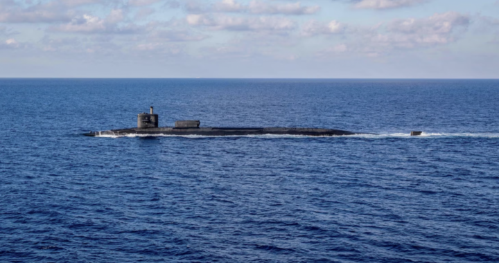 Yhdysvaltojen ydinsukellusvene pohjoisilla vesillä