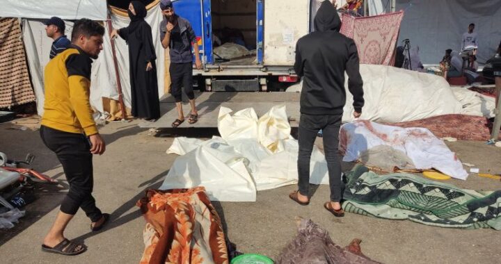 GAZAN SAIRAALOITA SULJETAAN – Tarkka-ampujat ja tankit tulittavat pakoon yrittäviä