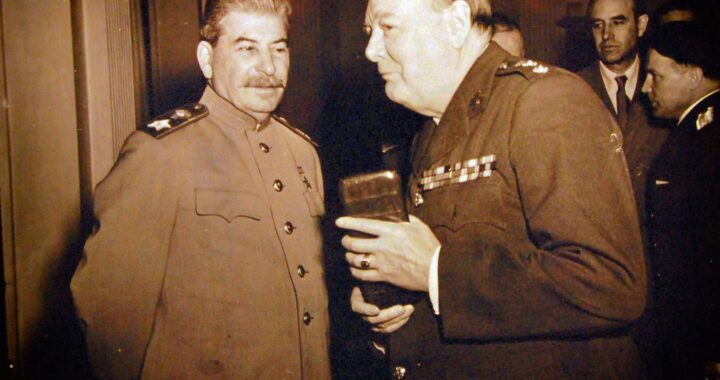 Stalinin antifasistinen ulkopolitiikka