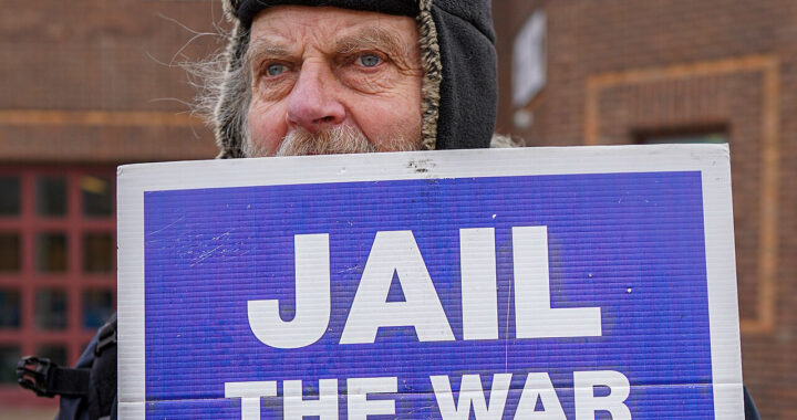 Lukijalta: Sotasurmat eivät vanhene – eivät edes suomalaiset