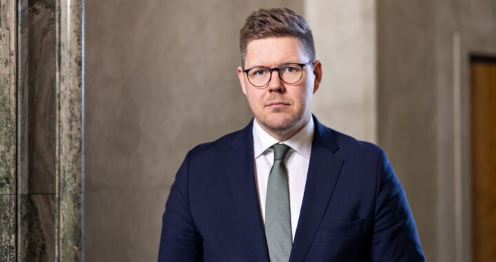 Antti Lindtmanin kahden tikin peli